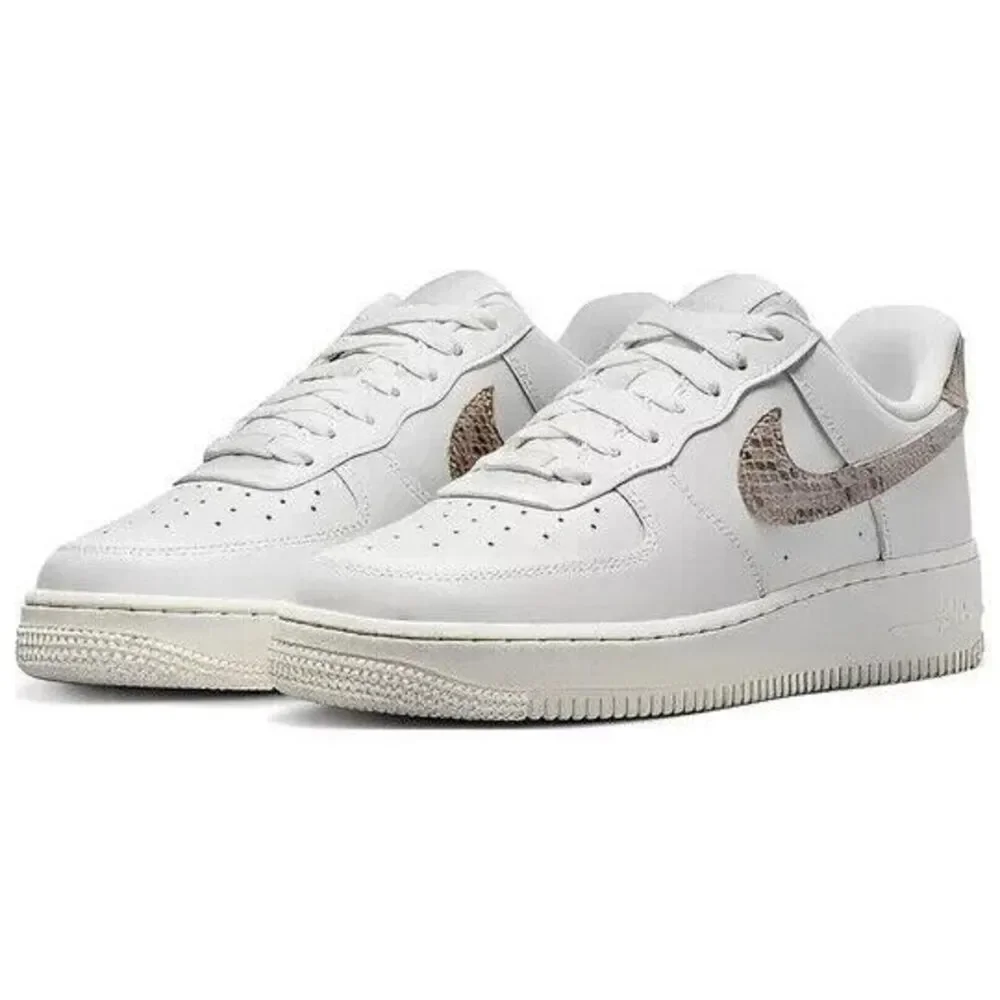 Nike Air Force 1 Low '07 DD8959-002 Sneaker Shoes Women's US Size 6.5 White X883 - Picture 3 of 5
